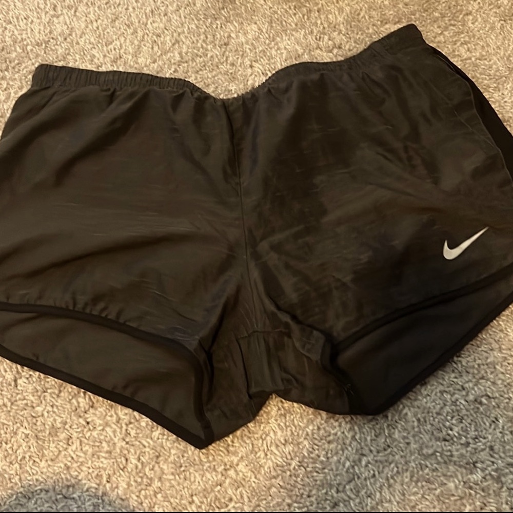 Nike Workout Shorts W/ Underneath Protection